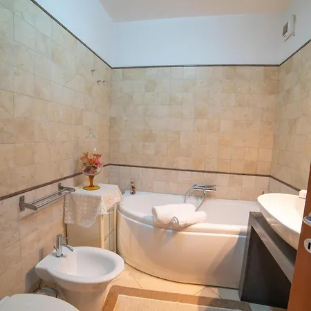 Apartamento Fortino House From 300 Meters To Sea - Happy *